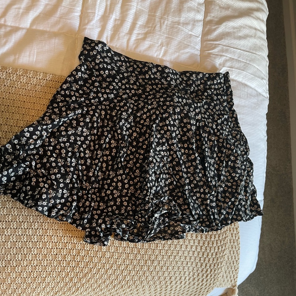 Brand New Hollister Skort